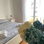 Apartamento In Pieno Centro - 500 Metri Dal Mare.